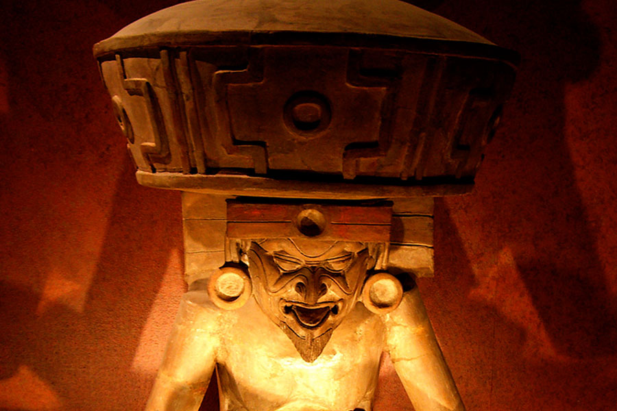 magia cristica azteca