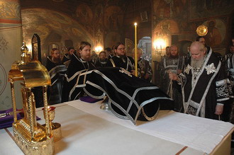 liturghia darurilor mai inainte sfintite