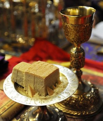 liturghia darurilor mai inainte sfintite